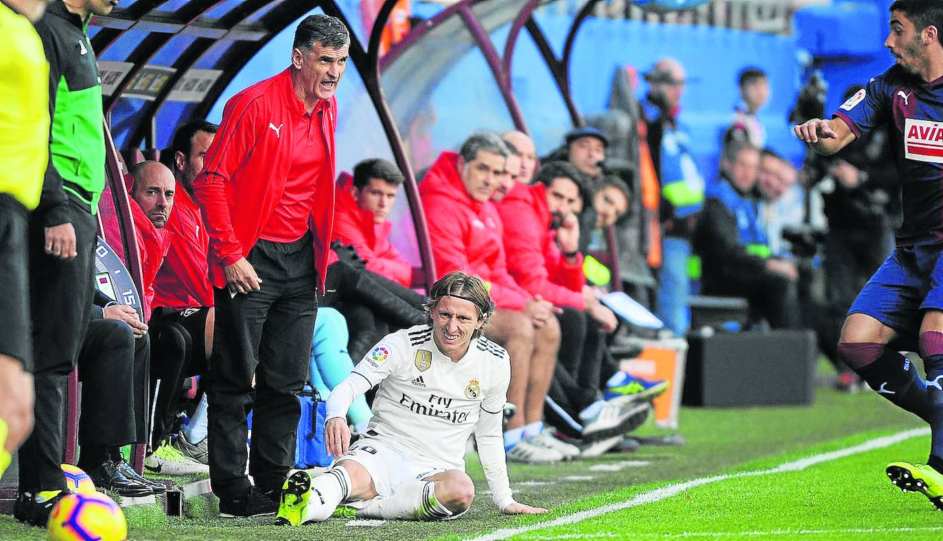 Fotos La Gloria Armera Se Explica En Ascensos El Diario Vasco